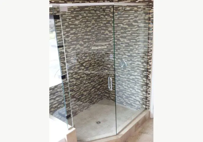 Frameless Shower Enclosure in Bathroom Remodeling