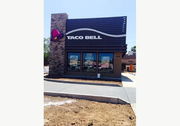 New Insulated Glass & Storefront Doors at restaurant Lakeside